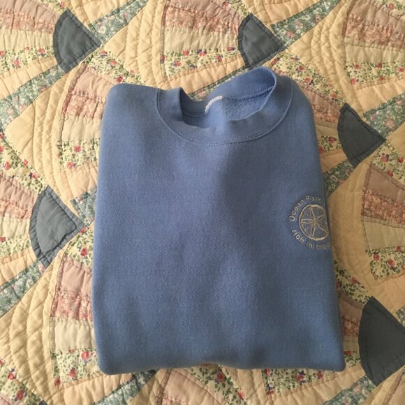 Vintage light blue pullover sweatshirt (unisex, sizes XS through L) - Picture 4 of 10
